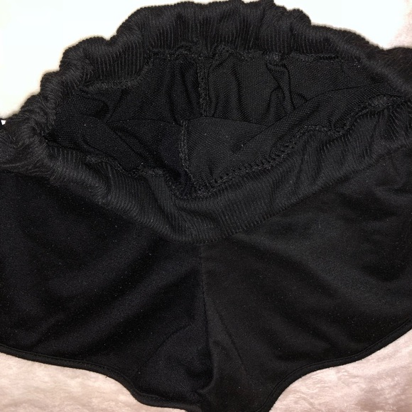 Calvin Klein lounge shorts 🖤 - Picture 6 of 6